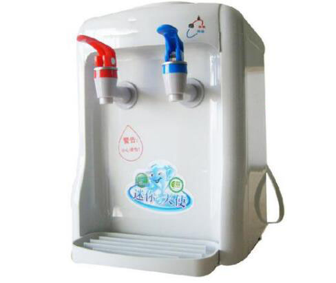 Water dispenser mould